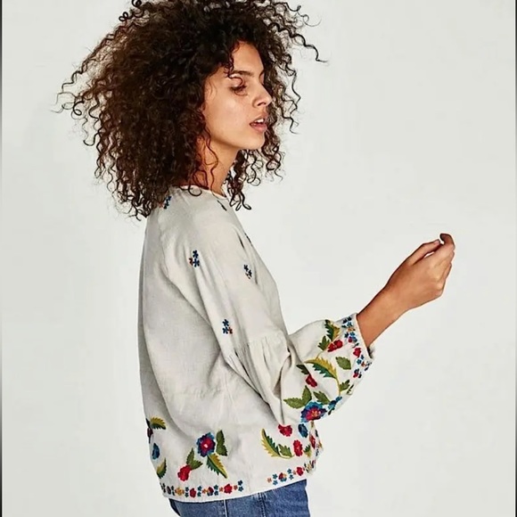 Zara Floral Embroidered Crewneck Puff Lantern Sleeve Blouse Top M - Picture 3 of 12
